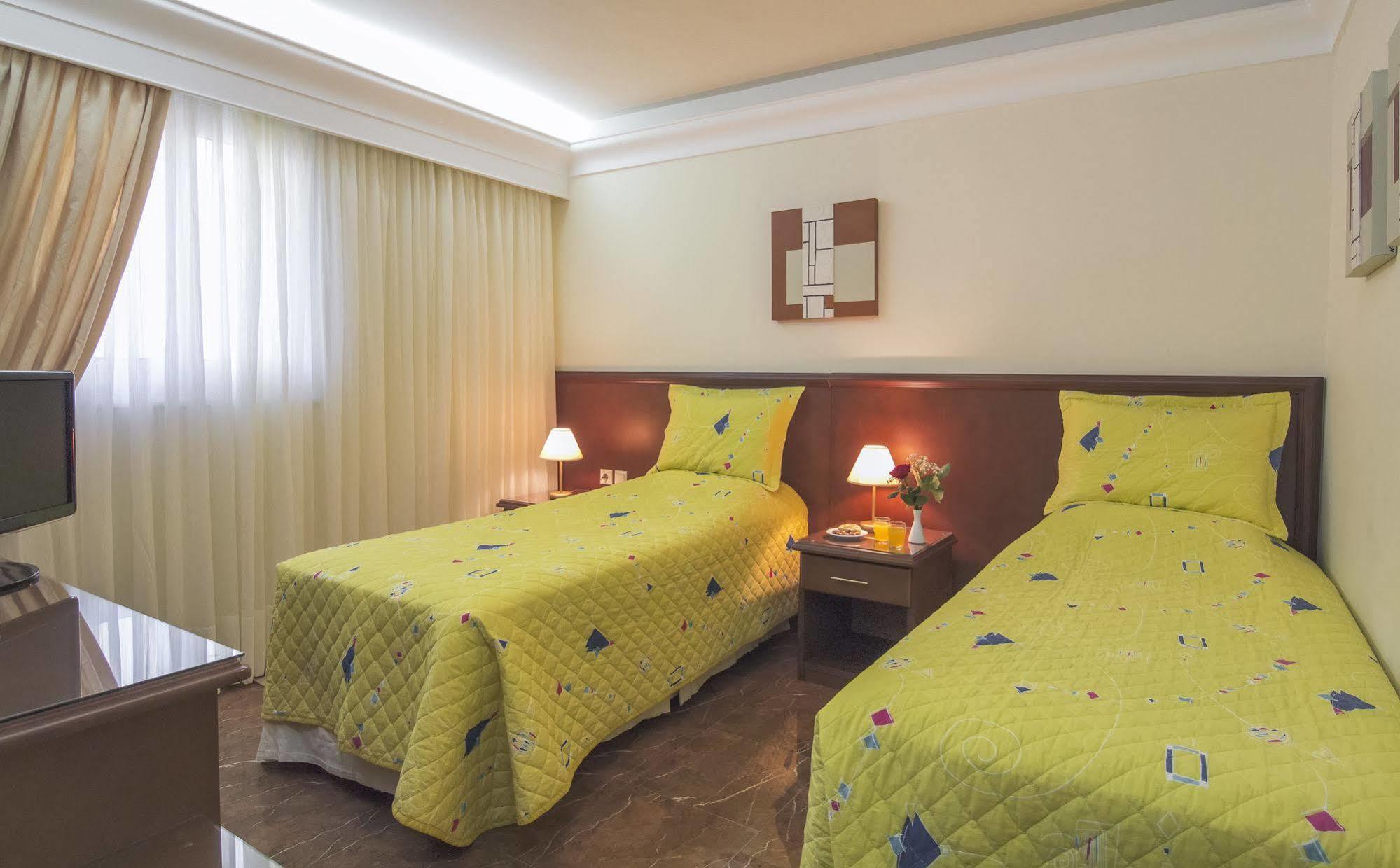Porto Alegre Hotel 칼라마키 외부 사진